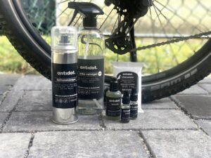 Antidot Ketten Set vor Fahrradreifen